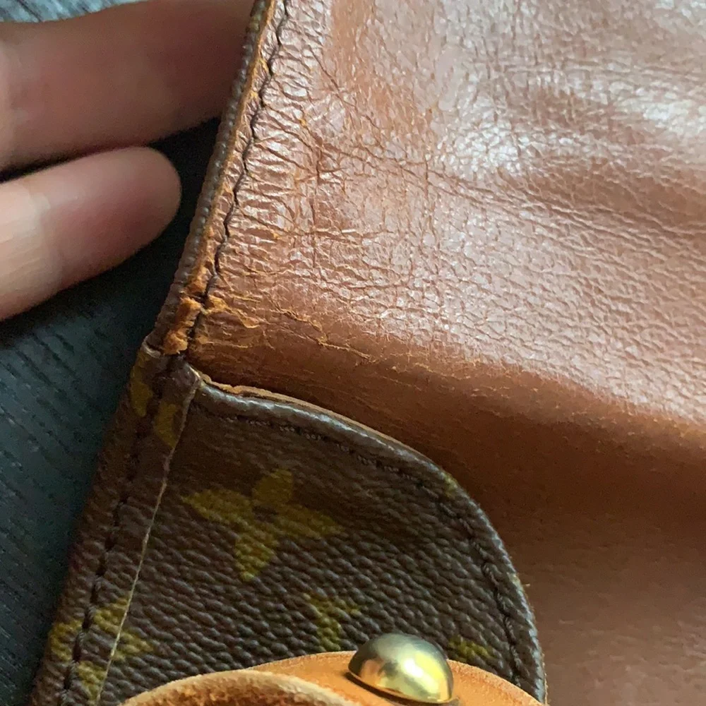 authentic Louis Vuitton Shoulder Bag Cartouchiere mm